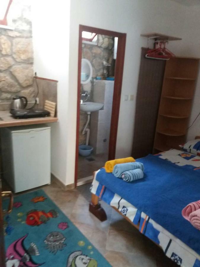 Apartment "I Love Njivice" Херцег-Нови Экстерьер фото
